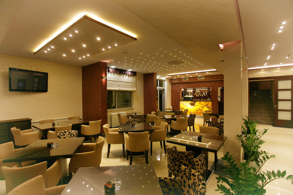 Hotel Ellena Herceg Novi Ngoại thất bức ảnh