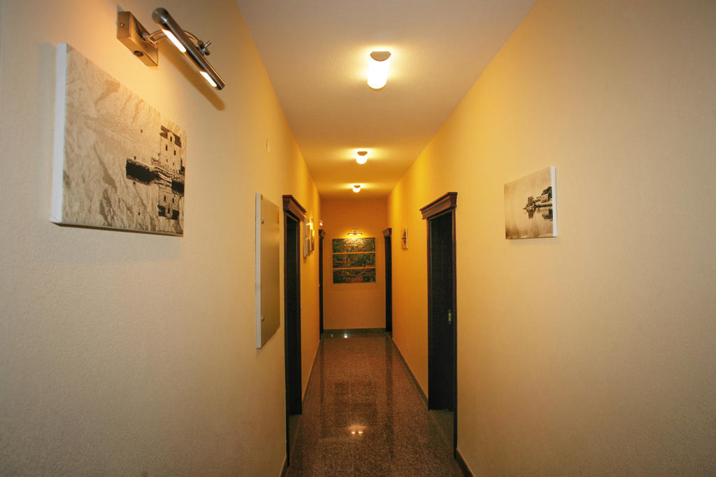 Hotel Ellena Herceg Novi Ngoại thất bức ảnh